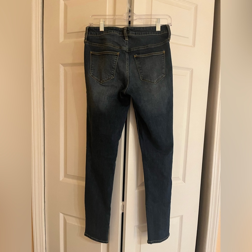 EUC Universal Thread Denim Jeans - Picture 2 of 5